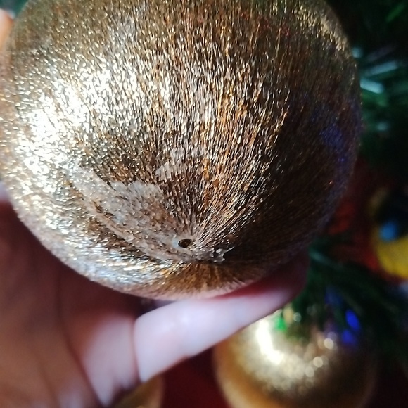 Golden Balls Three Ornaments - Picture 7 of 9